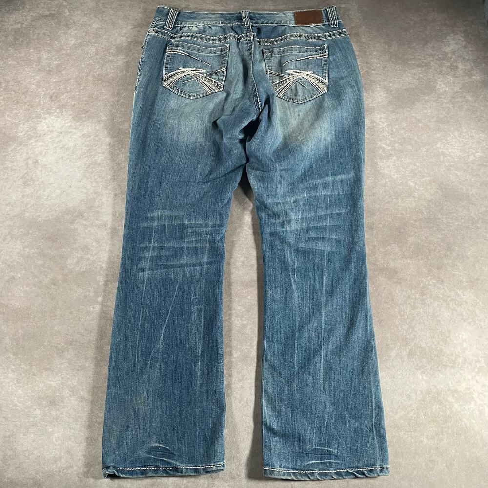 Women’s Maurices Embroidered Washed Denim Jeans 12 34x29 Bootcut Denim Western